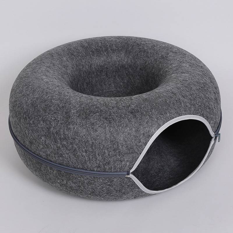 Cozy Felt Donut Cat Bed – Comfortable Pet Kennel for Cats